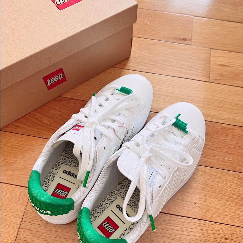 Adidas x LEGO White/Green Sneakers - NEW w/ Tags - Men's 7 / Women's 8.5